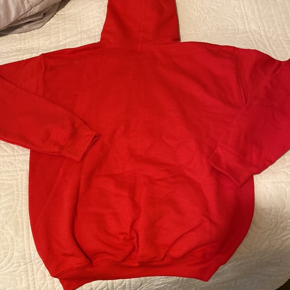 Brand new red youth Milwaukee pull over hoodie - Picture 3 of 3